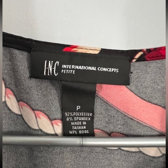 INC International Concepts - Black v-neck top with red/gold design - Picture 4 of 6